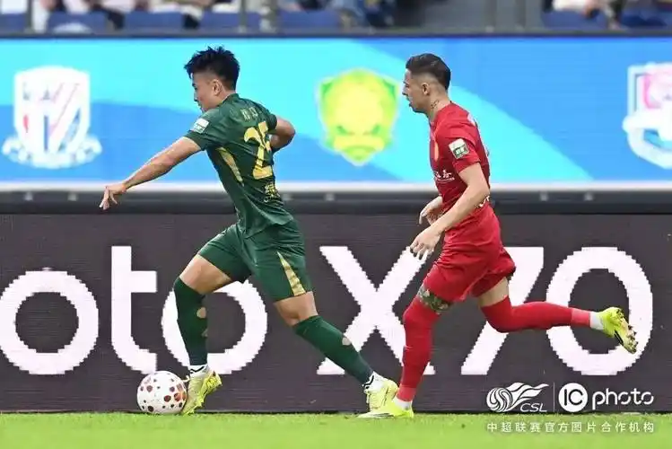 上海海港 VS 广州队